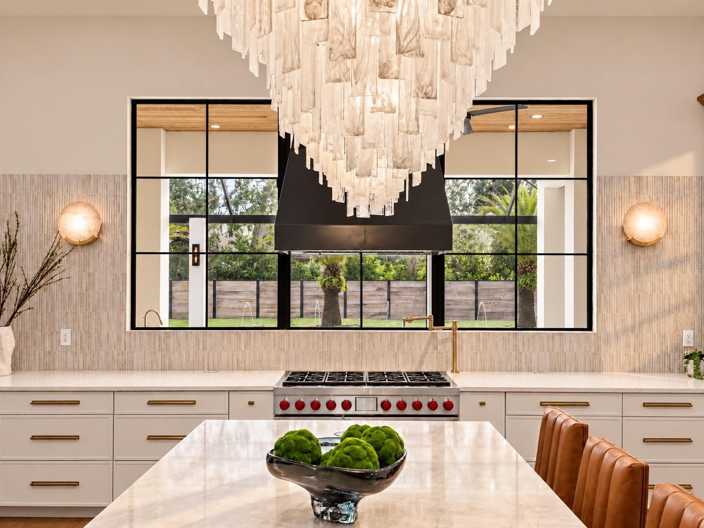 17602 GRANDE ESTATES PL