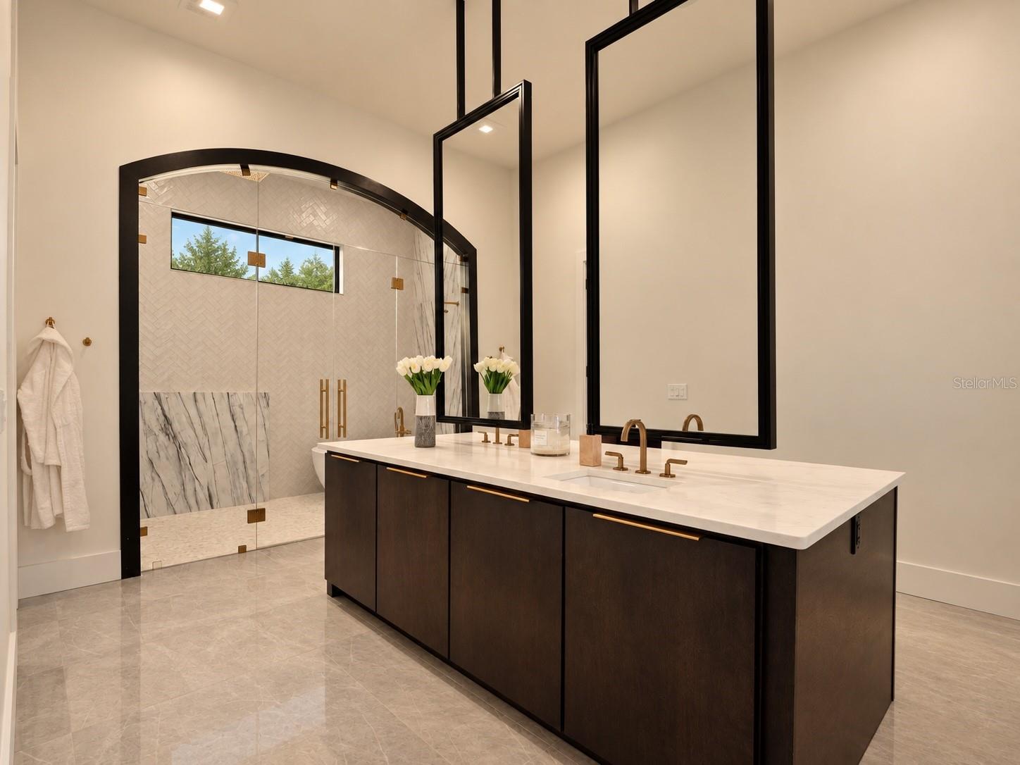 17602 GRANDE ESTATES PL