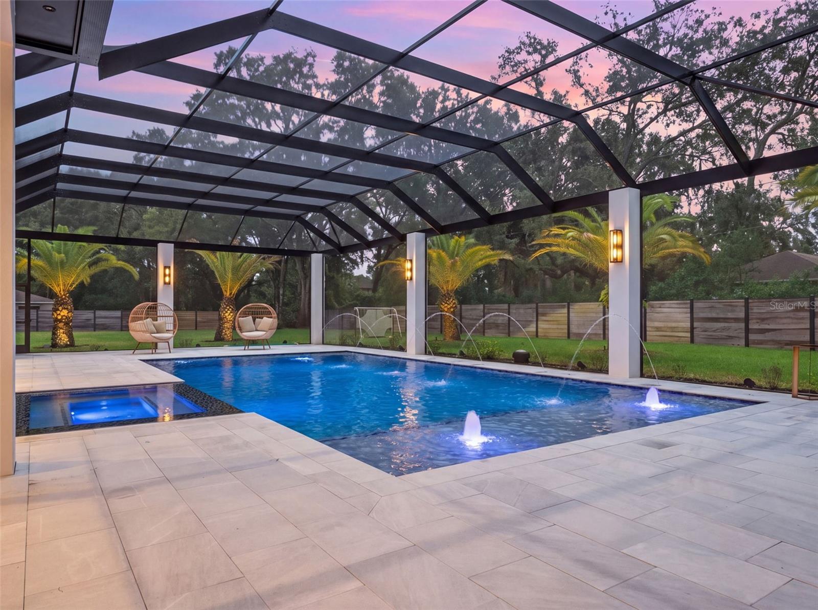 17602 GRANDE ESTATES PL