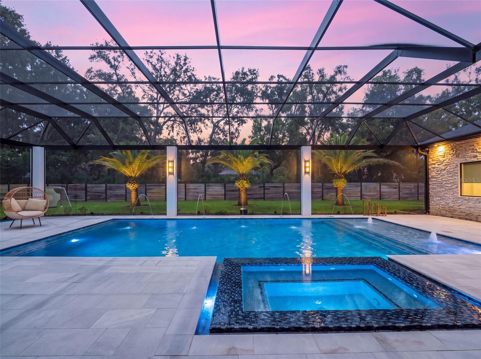 17602 GRANDE ESTATES PL
