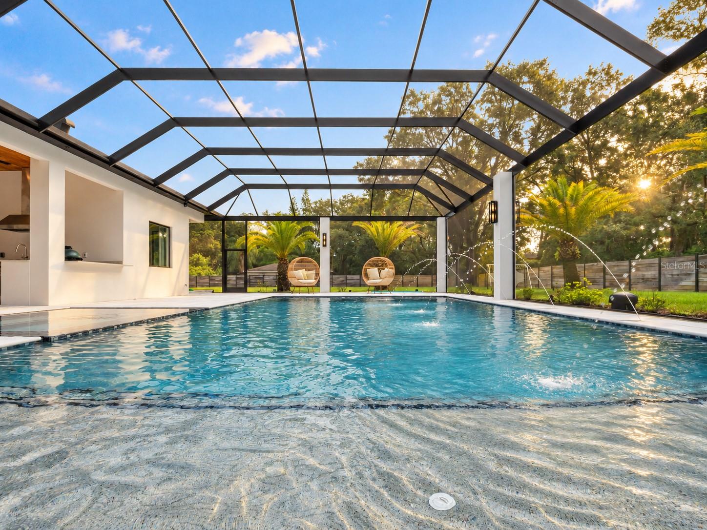 17602 GRANDE ESTATES PL