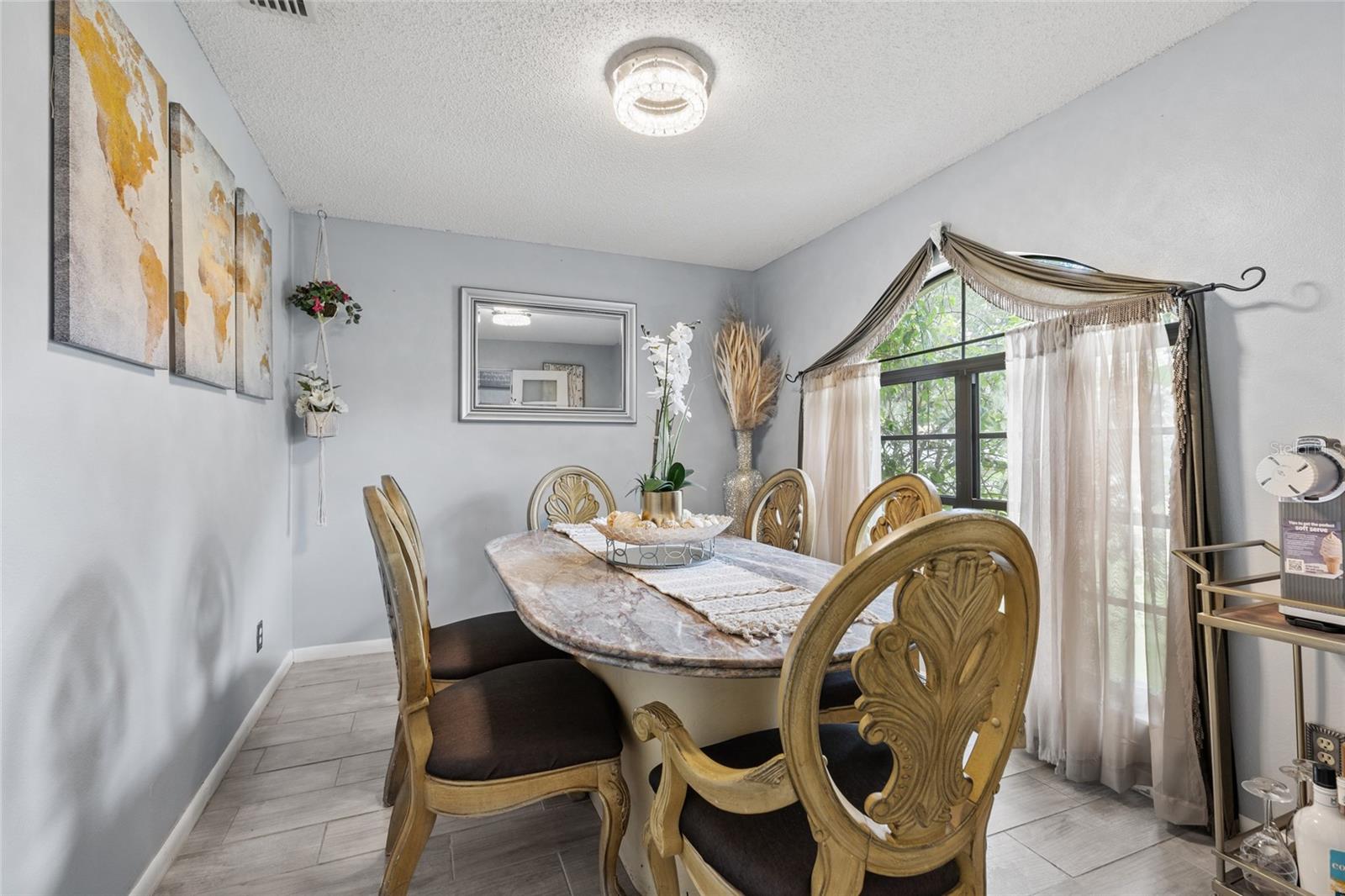 3753 MERIDEAN PL