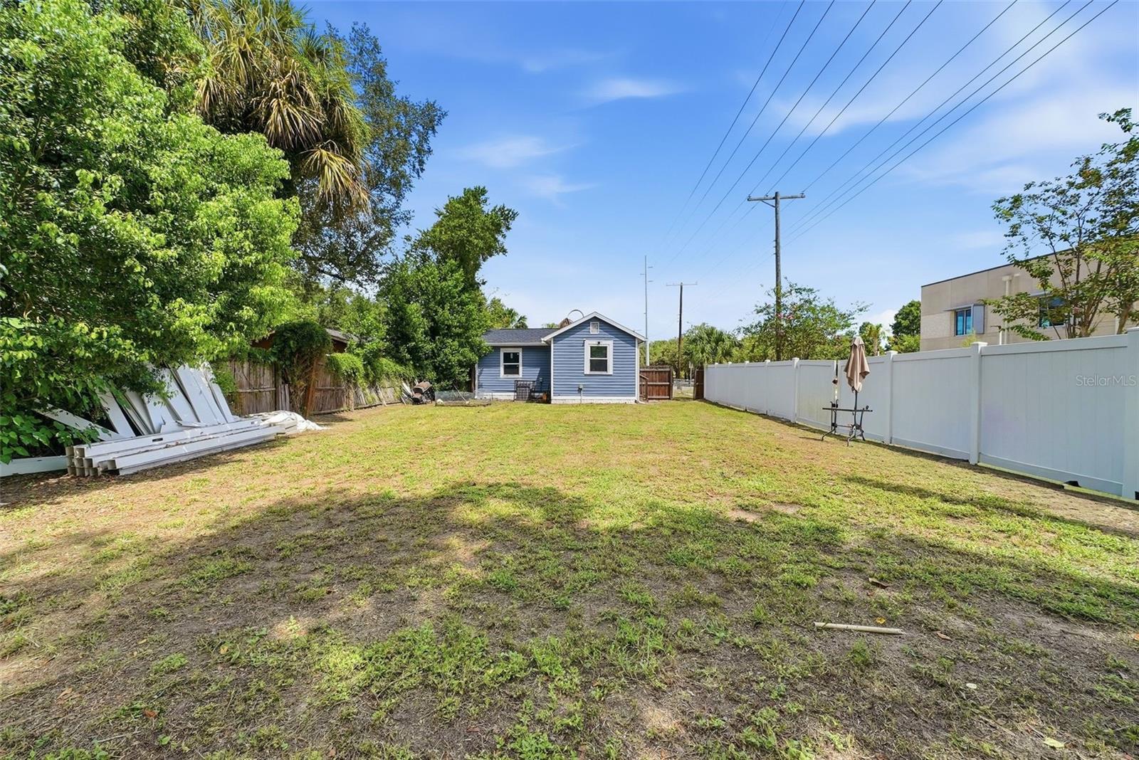 3311 E ELLICOTT ST