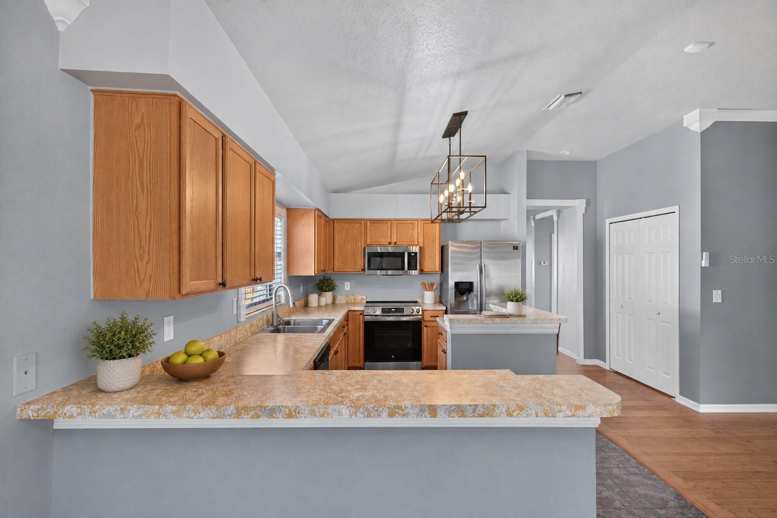4503 ETHAN WAY