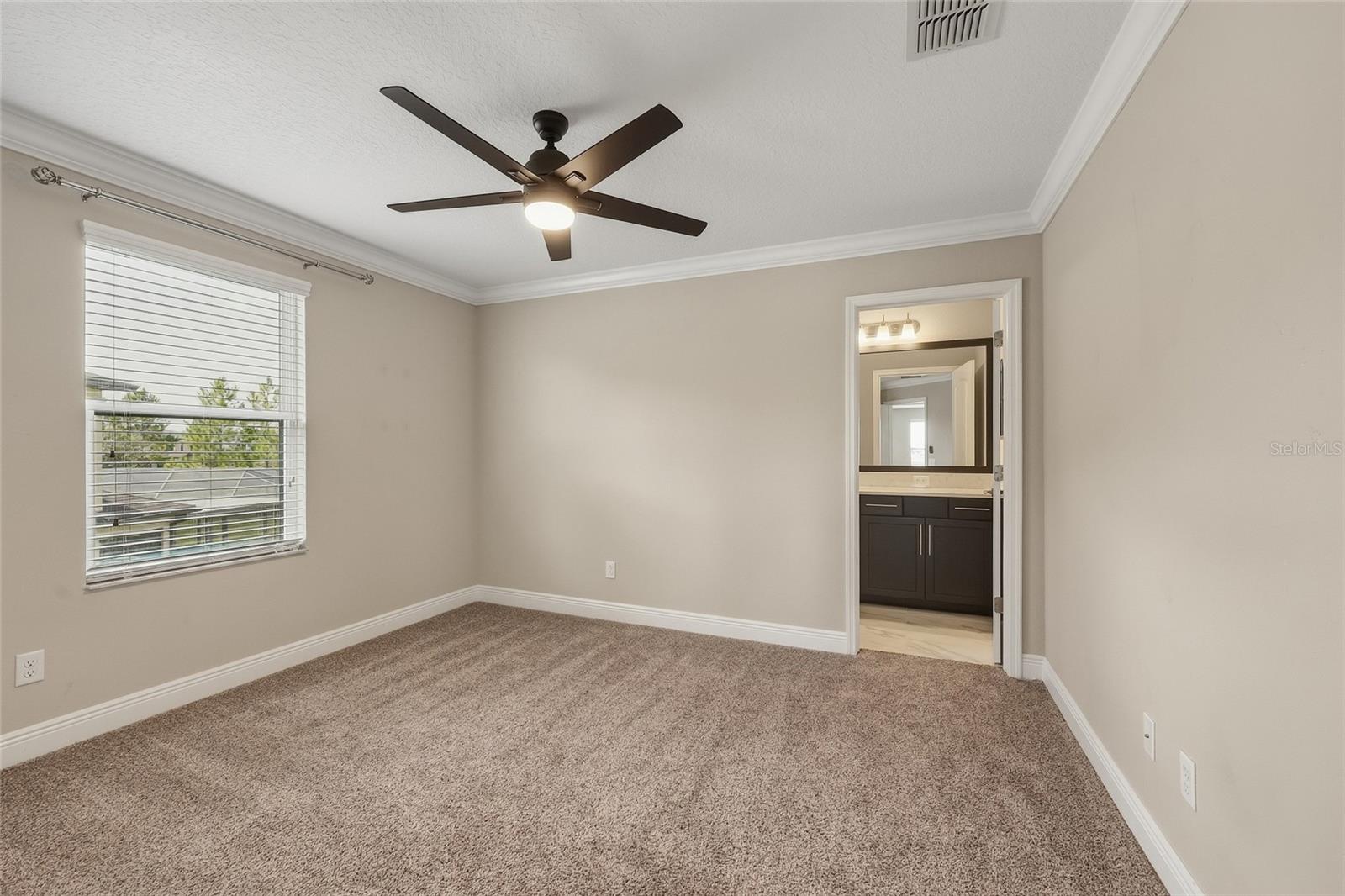 10702 PLEASANT KNOLL DR