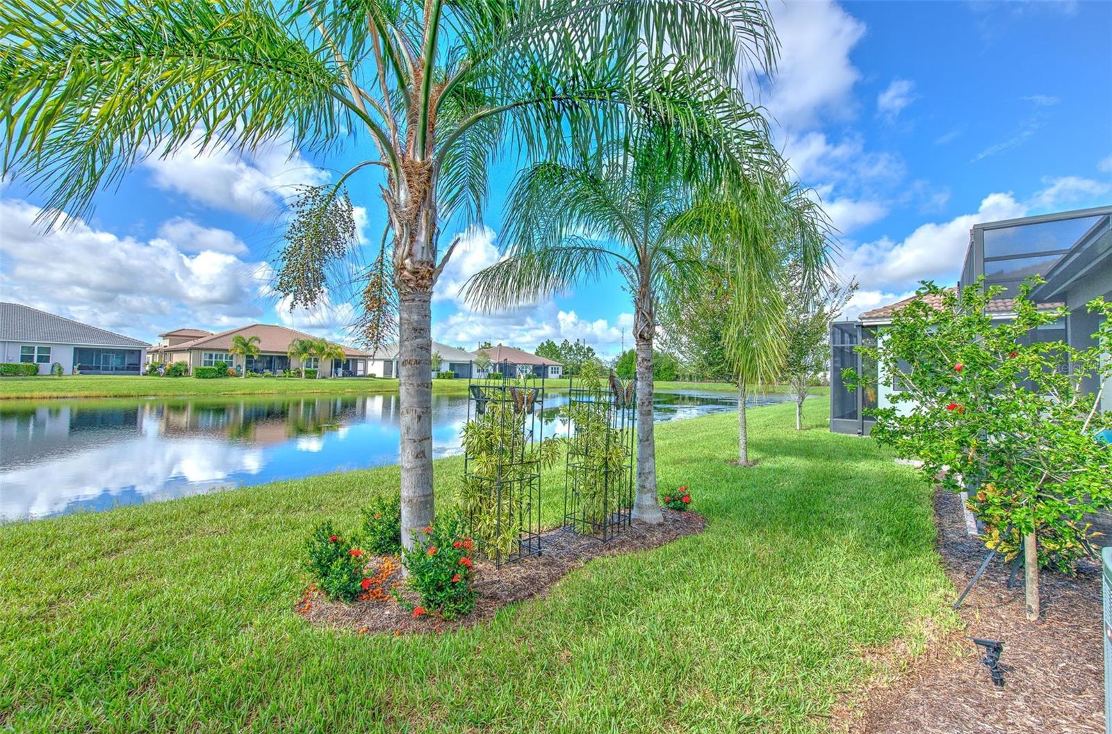 4836 SEVILLA SHORES DR