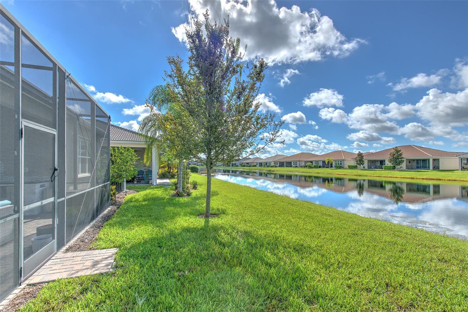 4836 SEVILLA SHORES DR