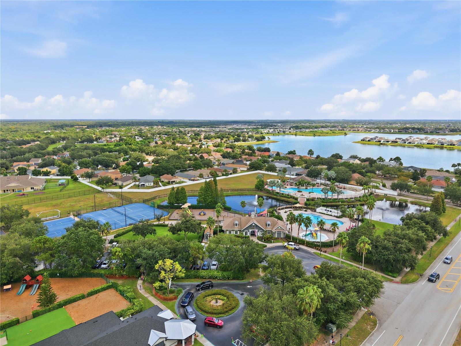 11426 BAY GARDENS LOOP