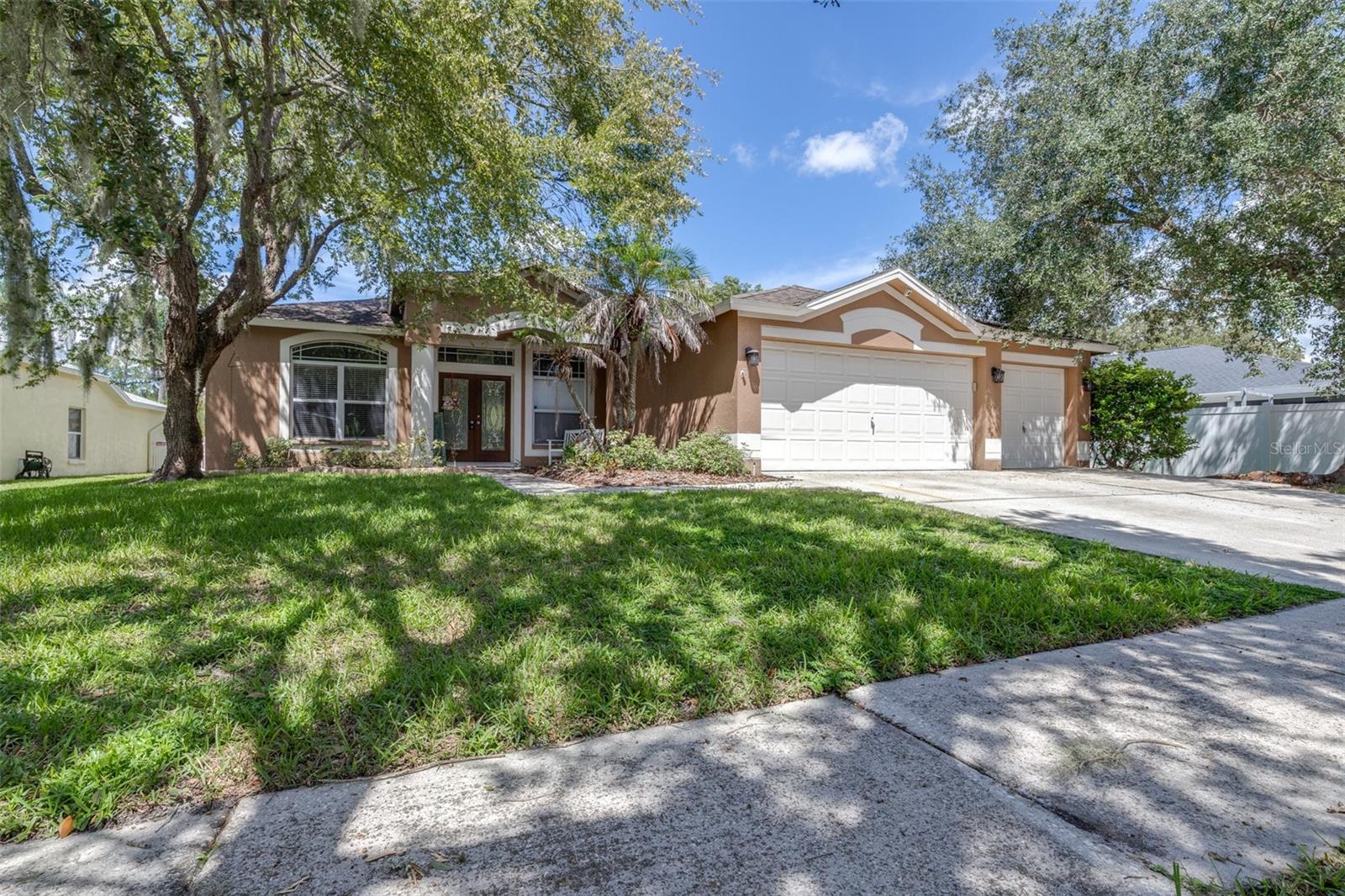 17012 FALCONRIDGE RD