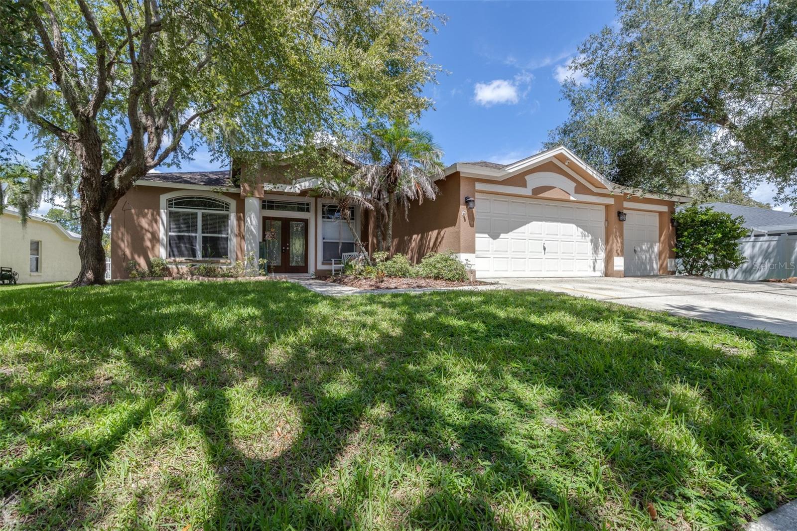 17012 FALCONRIDGE RD