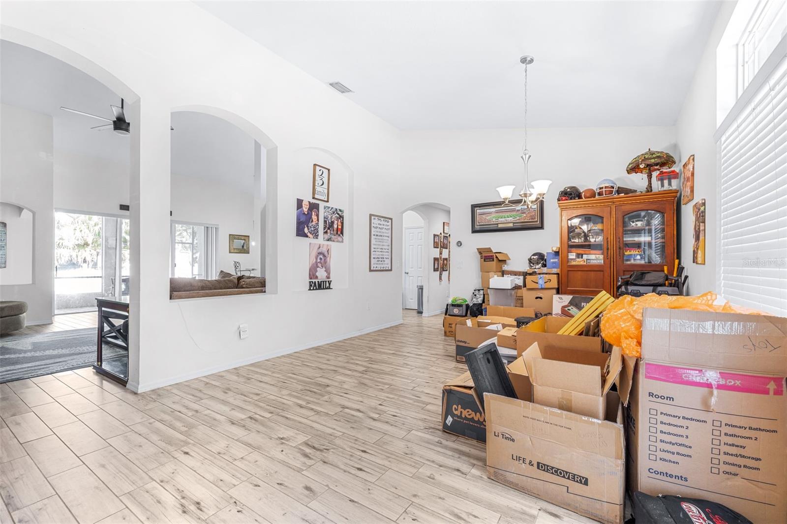 17012 FALCONRIDGE RD