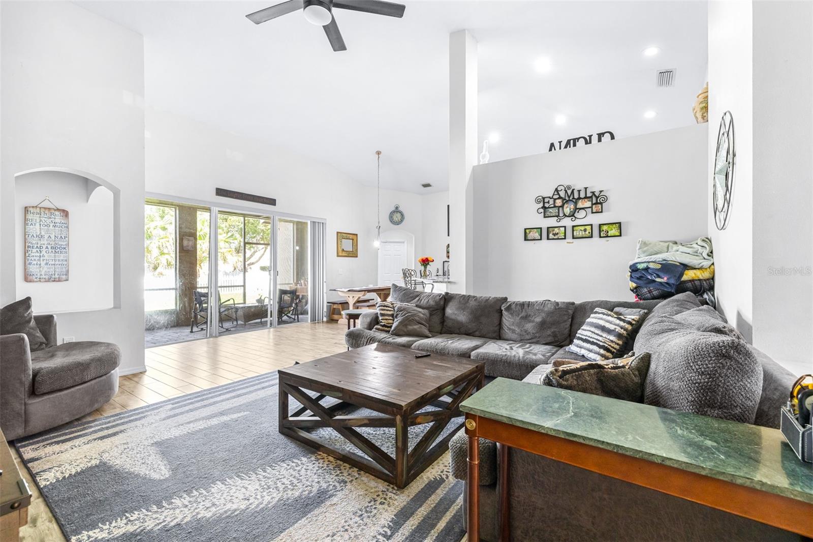 17012 FALCONRIDGE RD