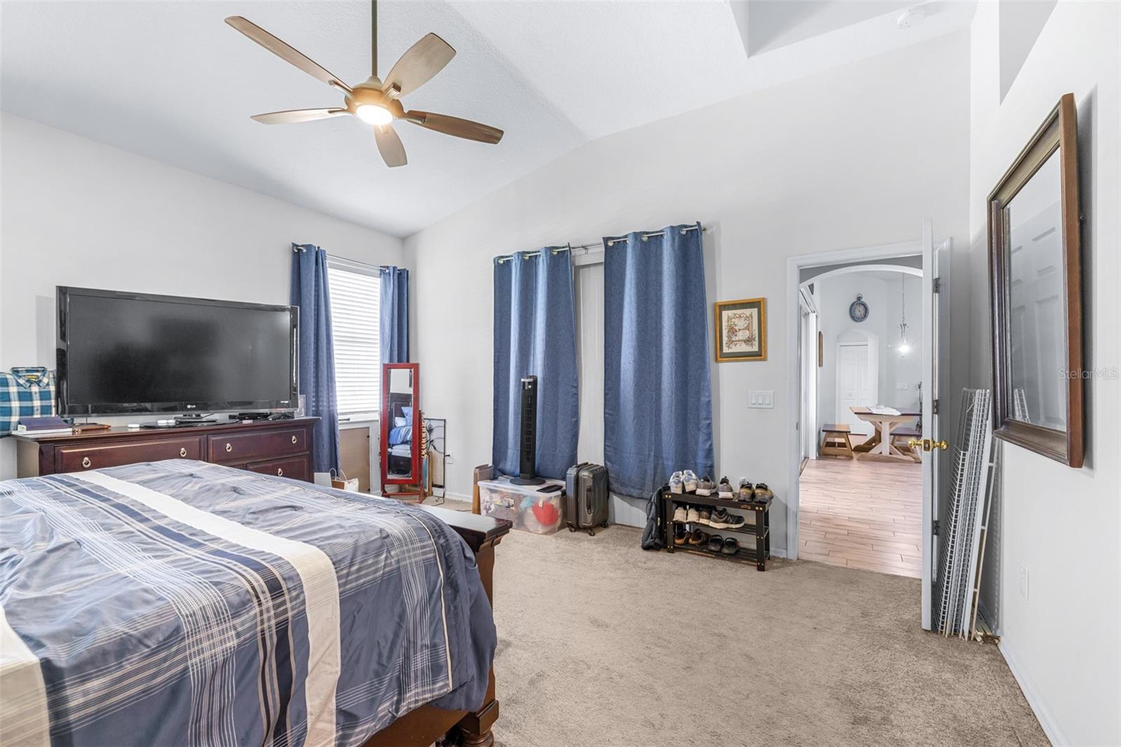 17012 FALCONRIDGE RD