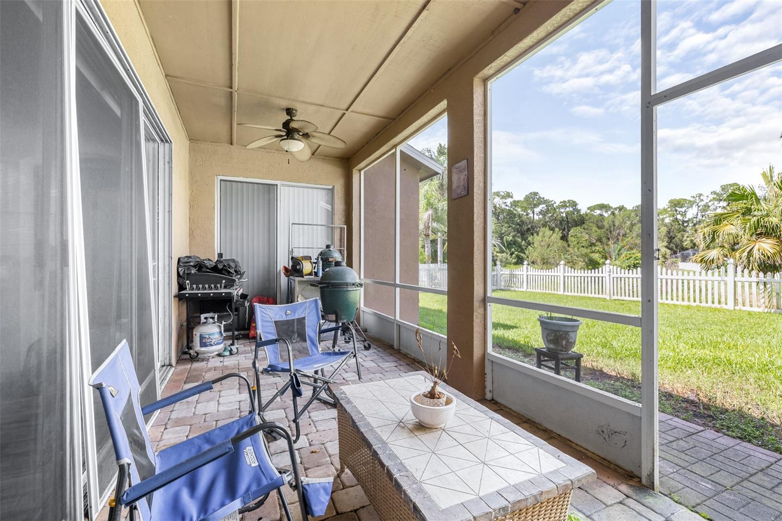 17012 FALCONRIDGE RD