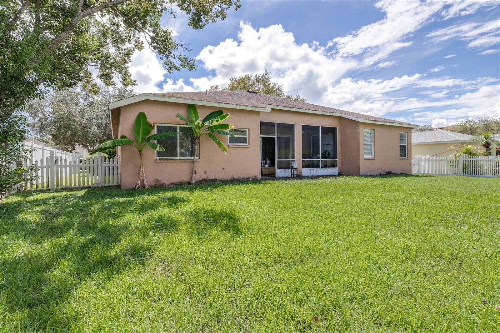 17012 FALCONRIDGE RD
