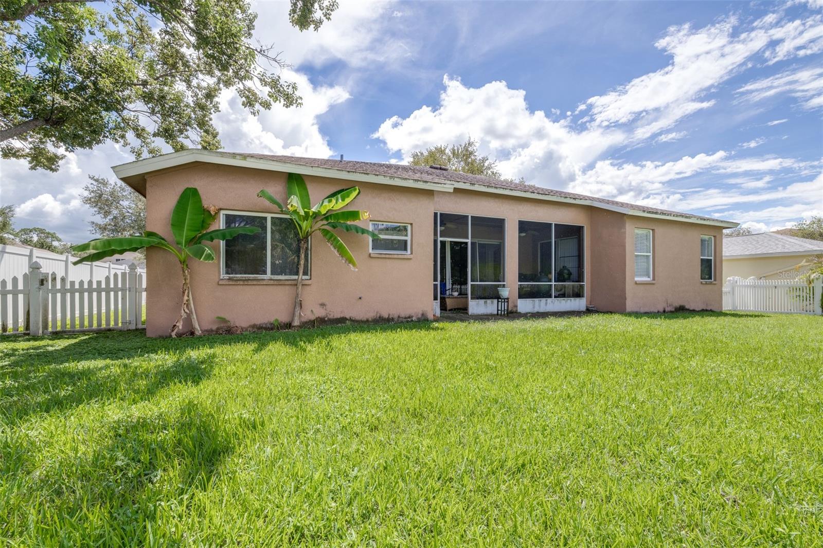 17012 FALCONRIDGE RD