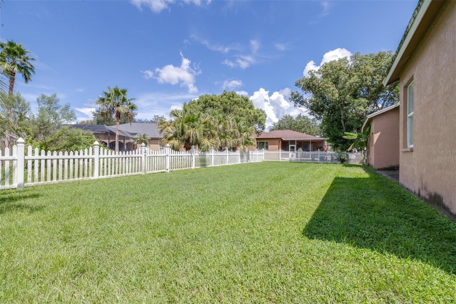 17012 FALCONRIDGE RD
