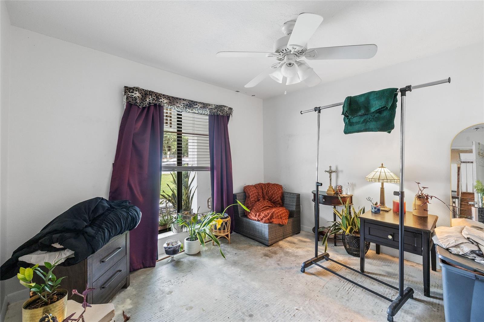 10908 GILLETTE AVE