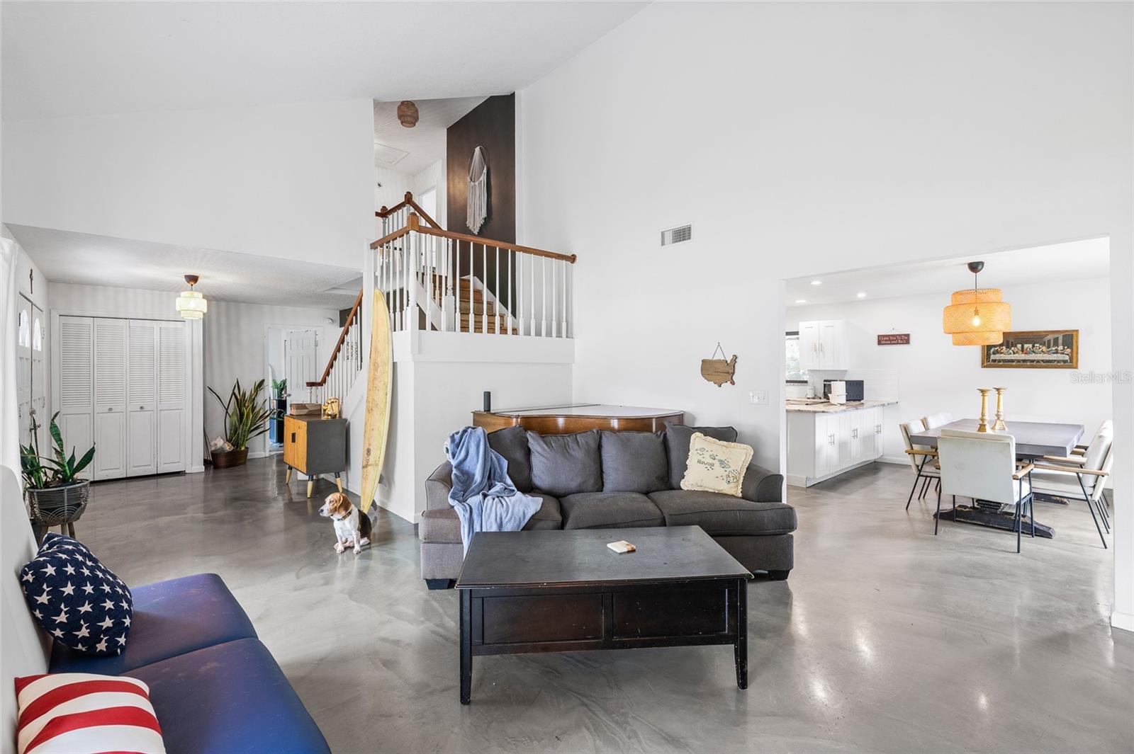 10908 GILLETTE AVE