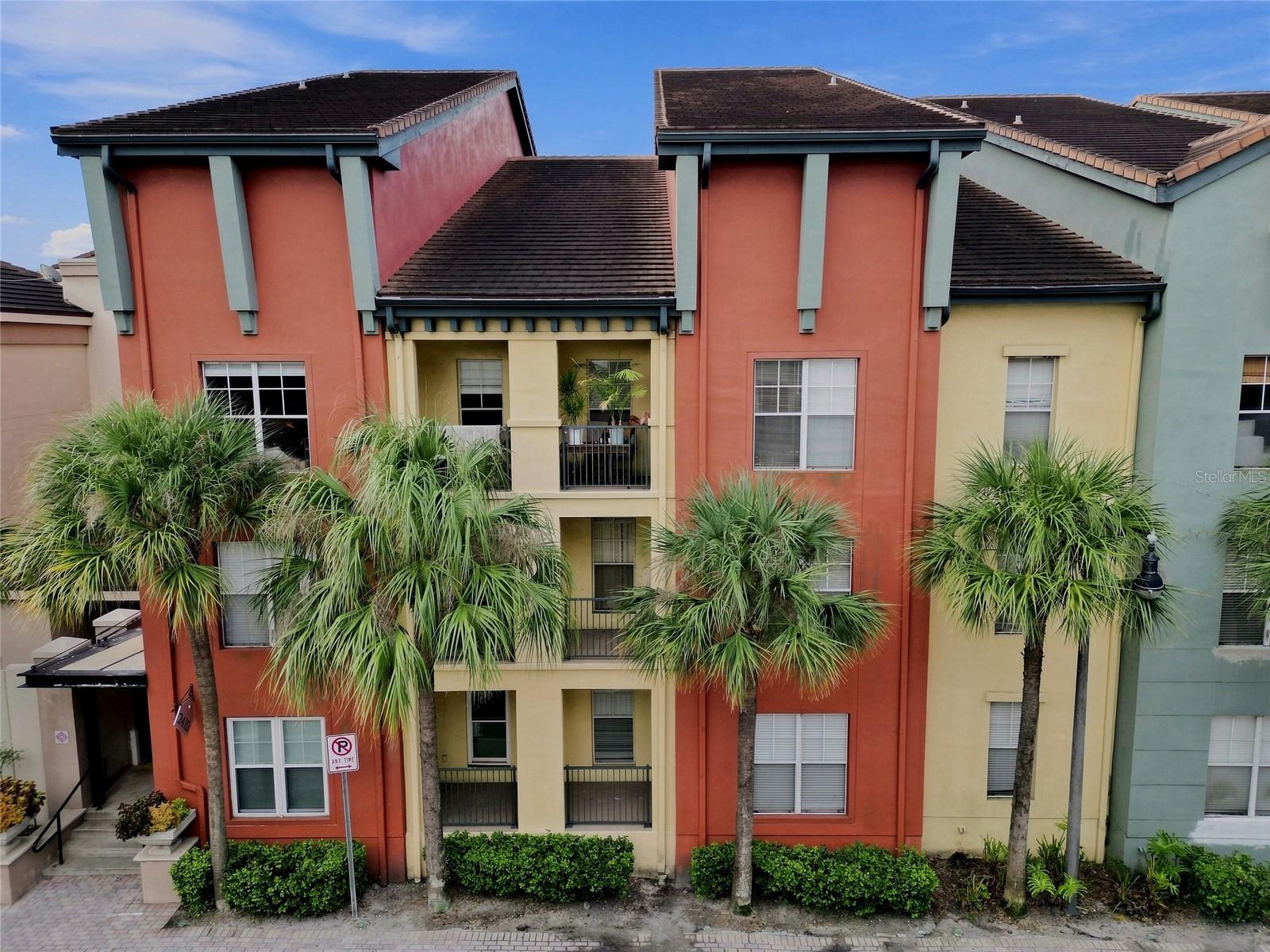 2410 W Azeele St #216, Tampa