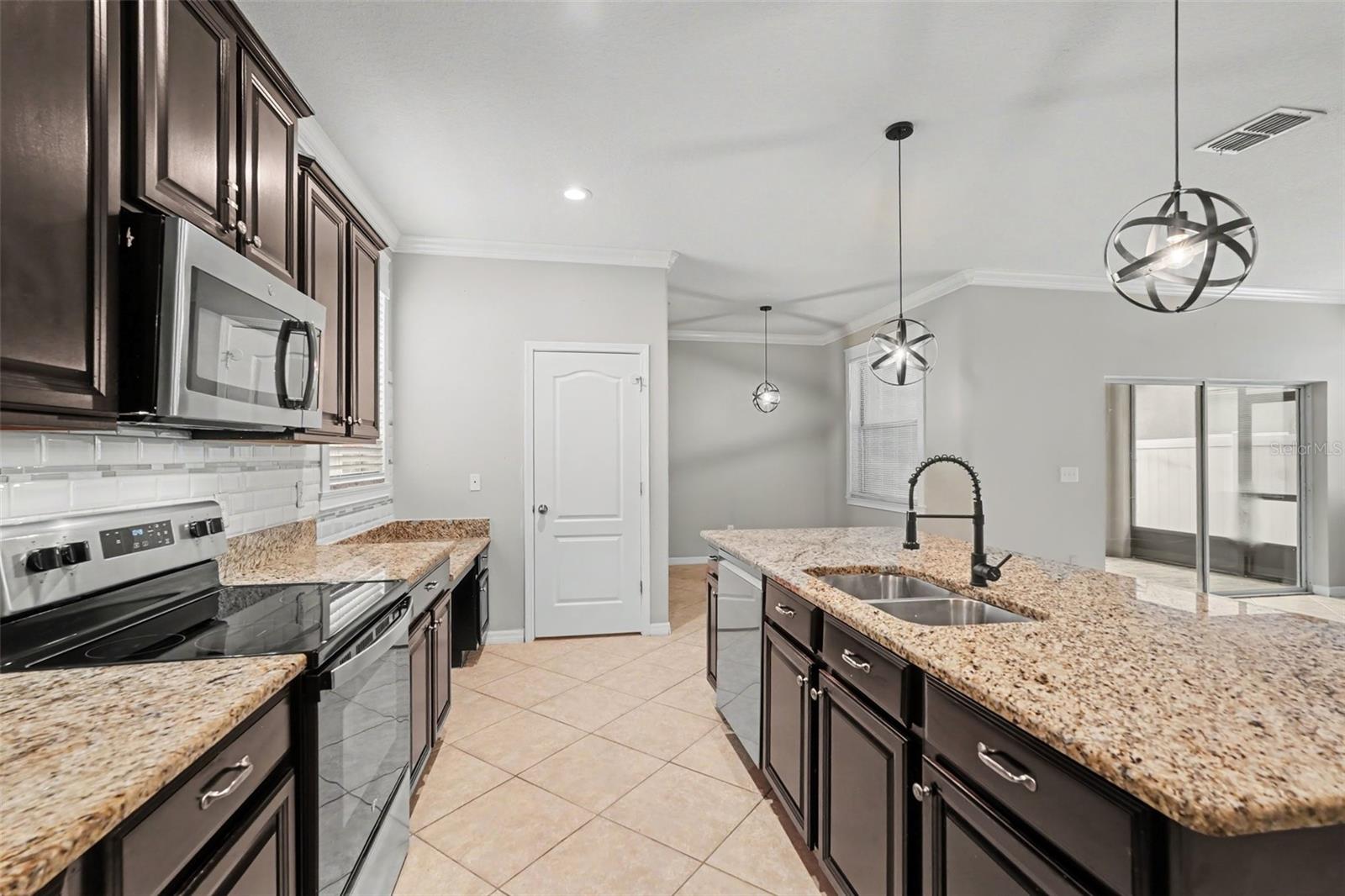 12026 STREAMBED DR