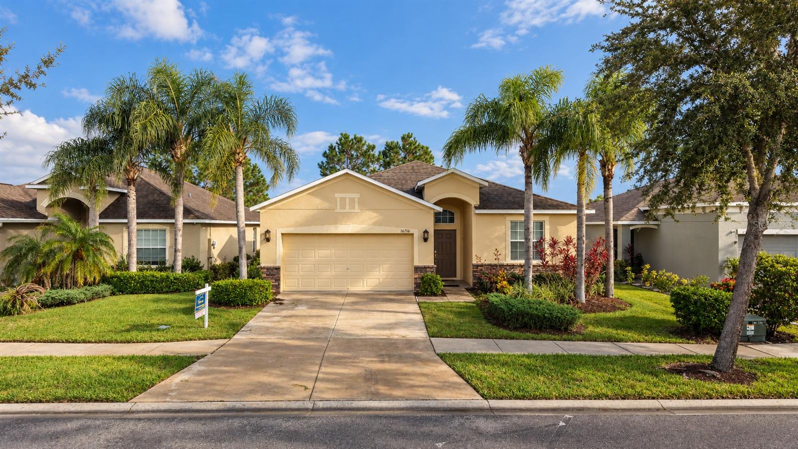 16716 MYRTLE SAND DR