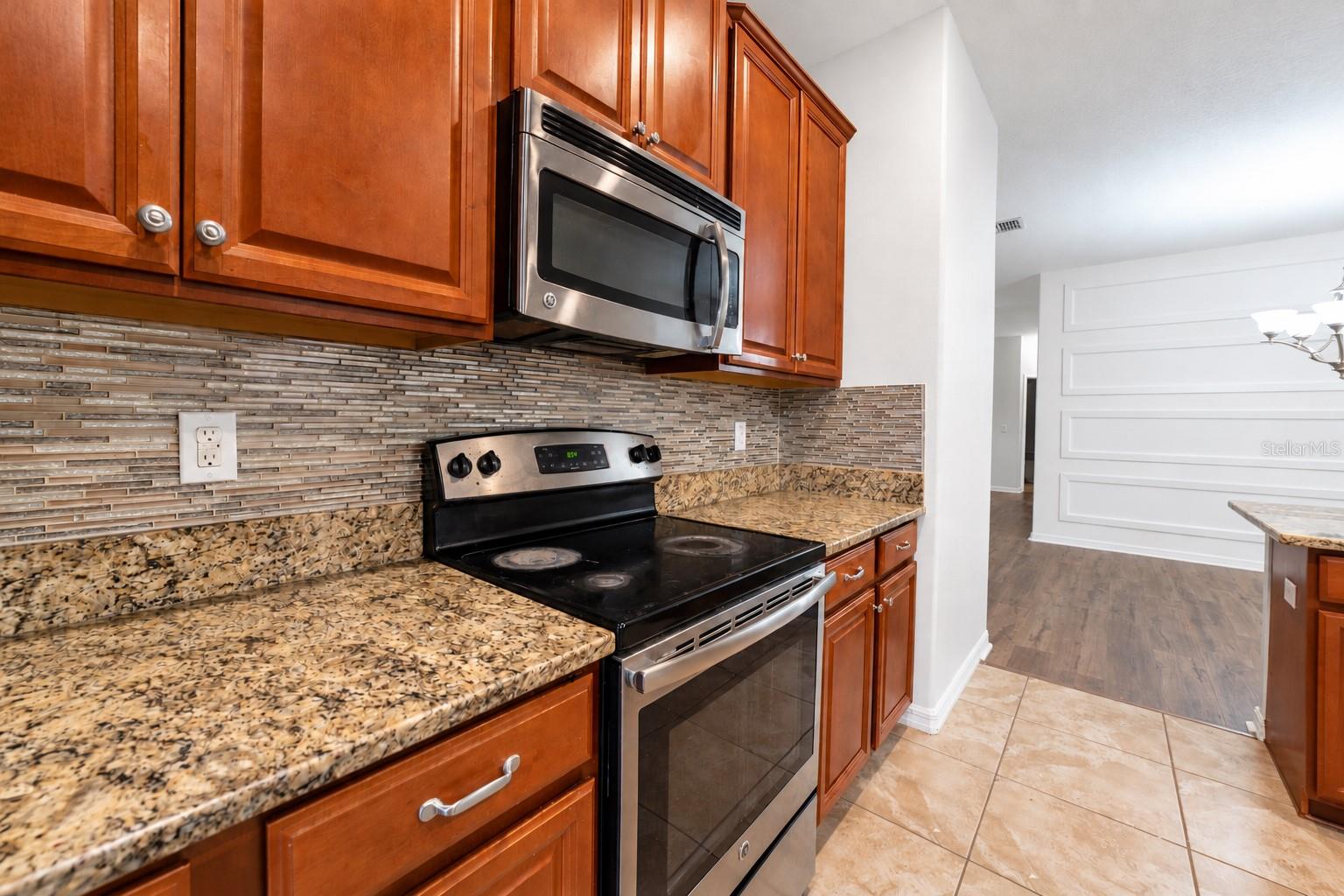 16716 MYRTLE SAND DR
