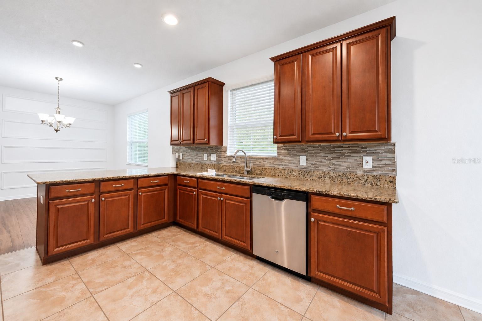 16716 MYRTLE SAND DR