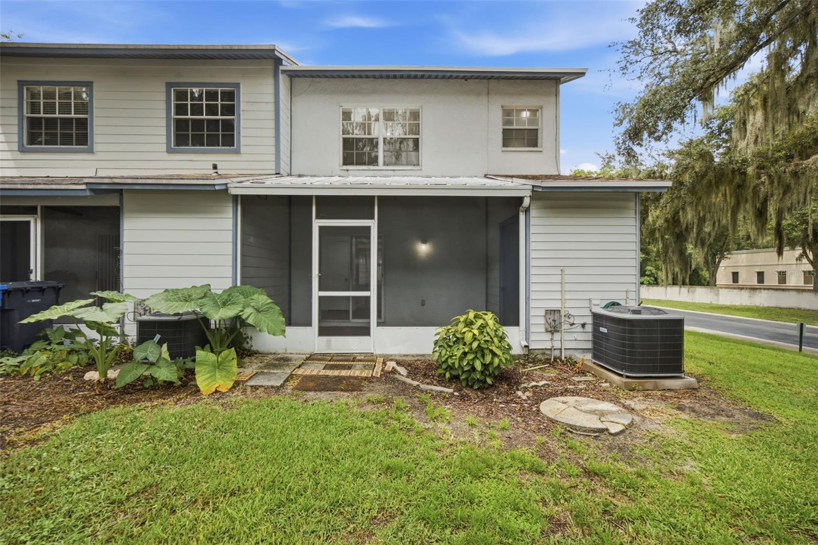 601 BAINBRIDGE DR