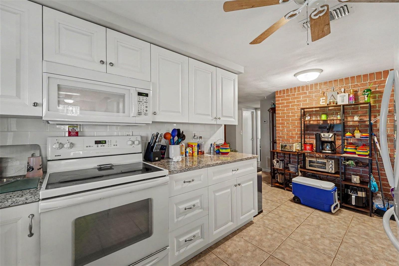 12511 STONE HOUSE LOOP