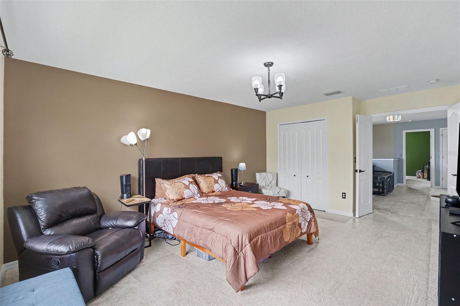 4956 REFLECTING POND CIR