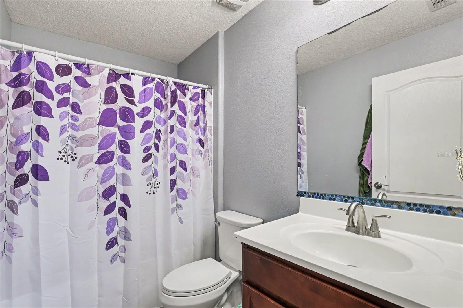 4956 REFLECTING POND CIR