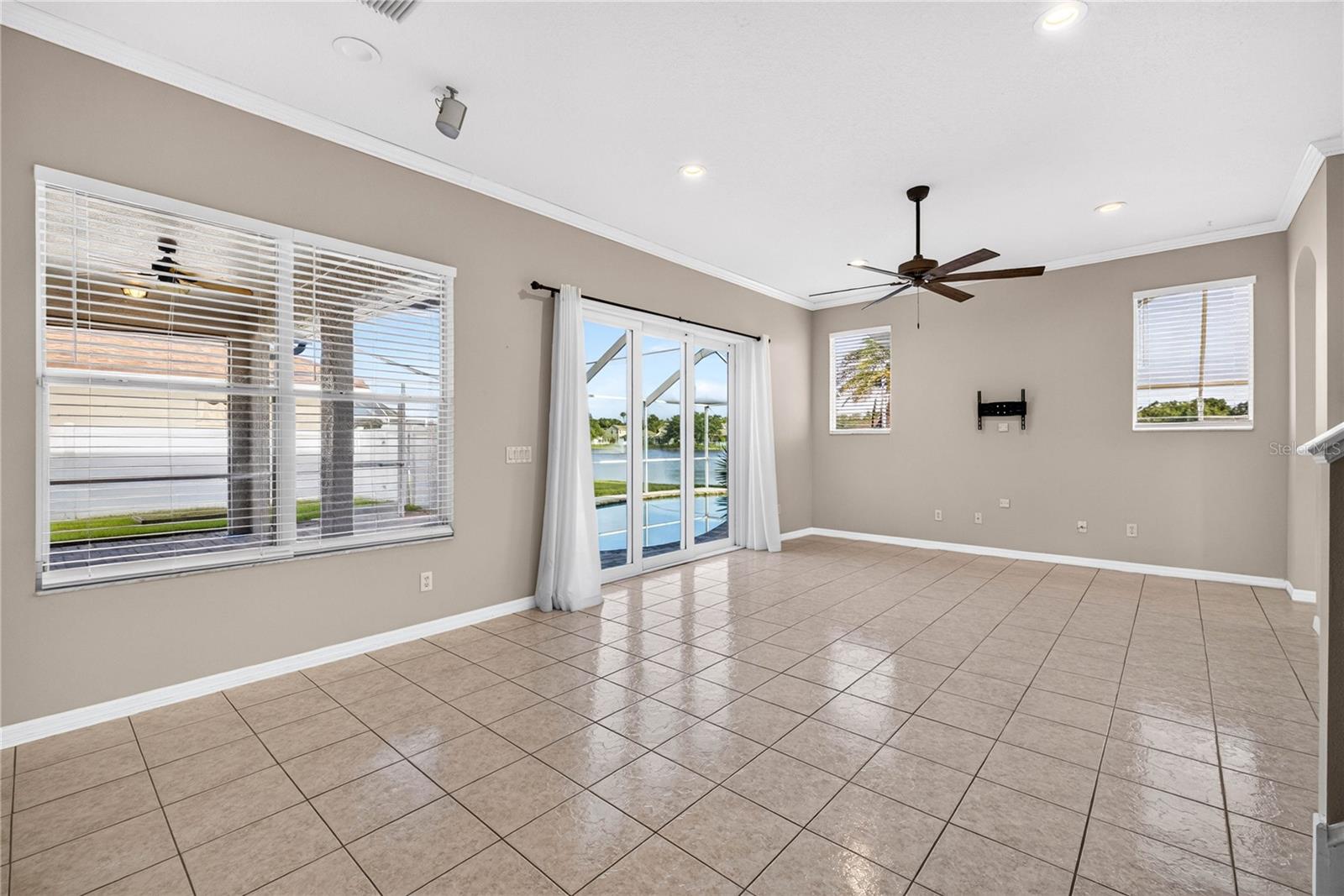 22953 BAY CEDAR DR