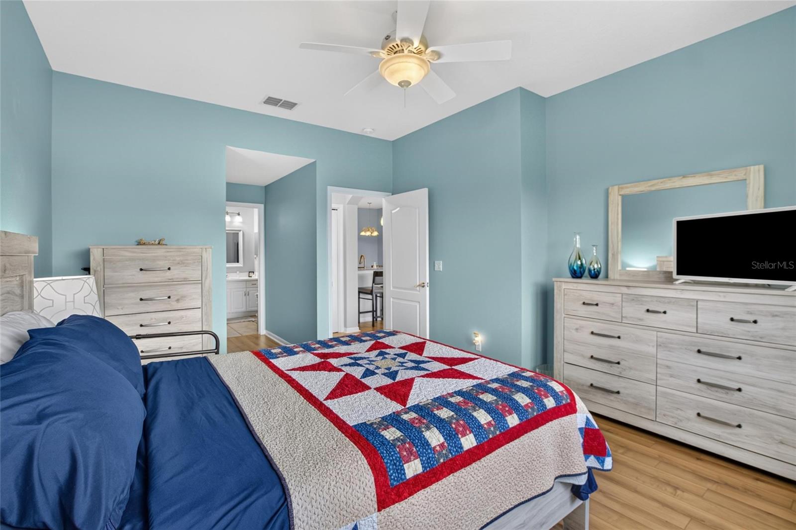 1917 INVERNESS GREENS DR