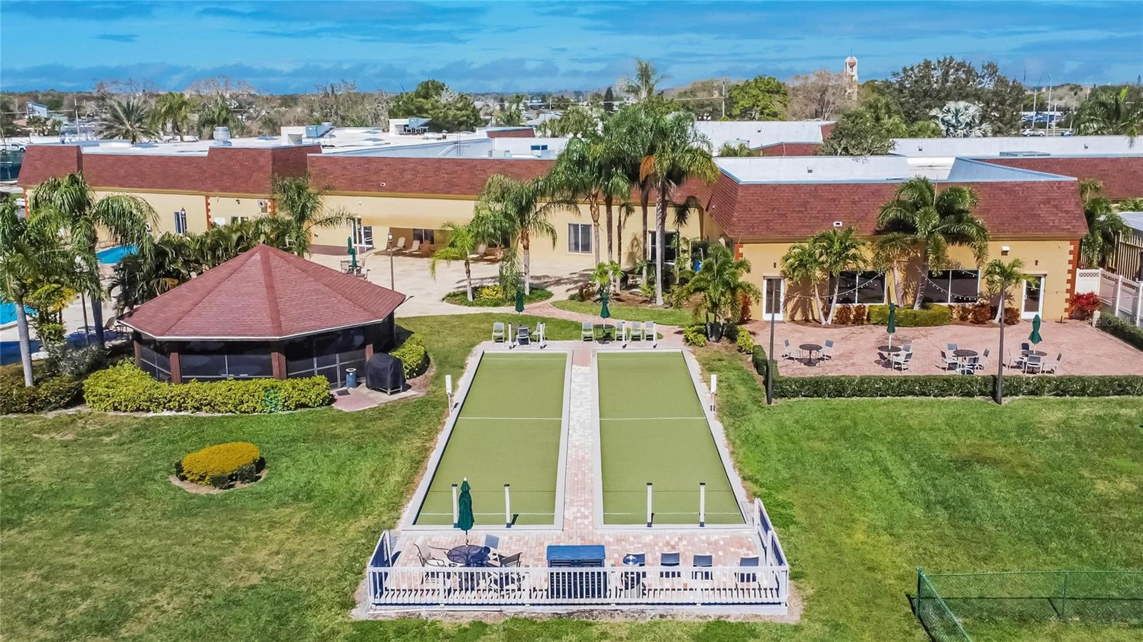 1917 INVERNESS GREENS DR