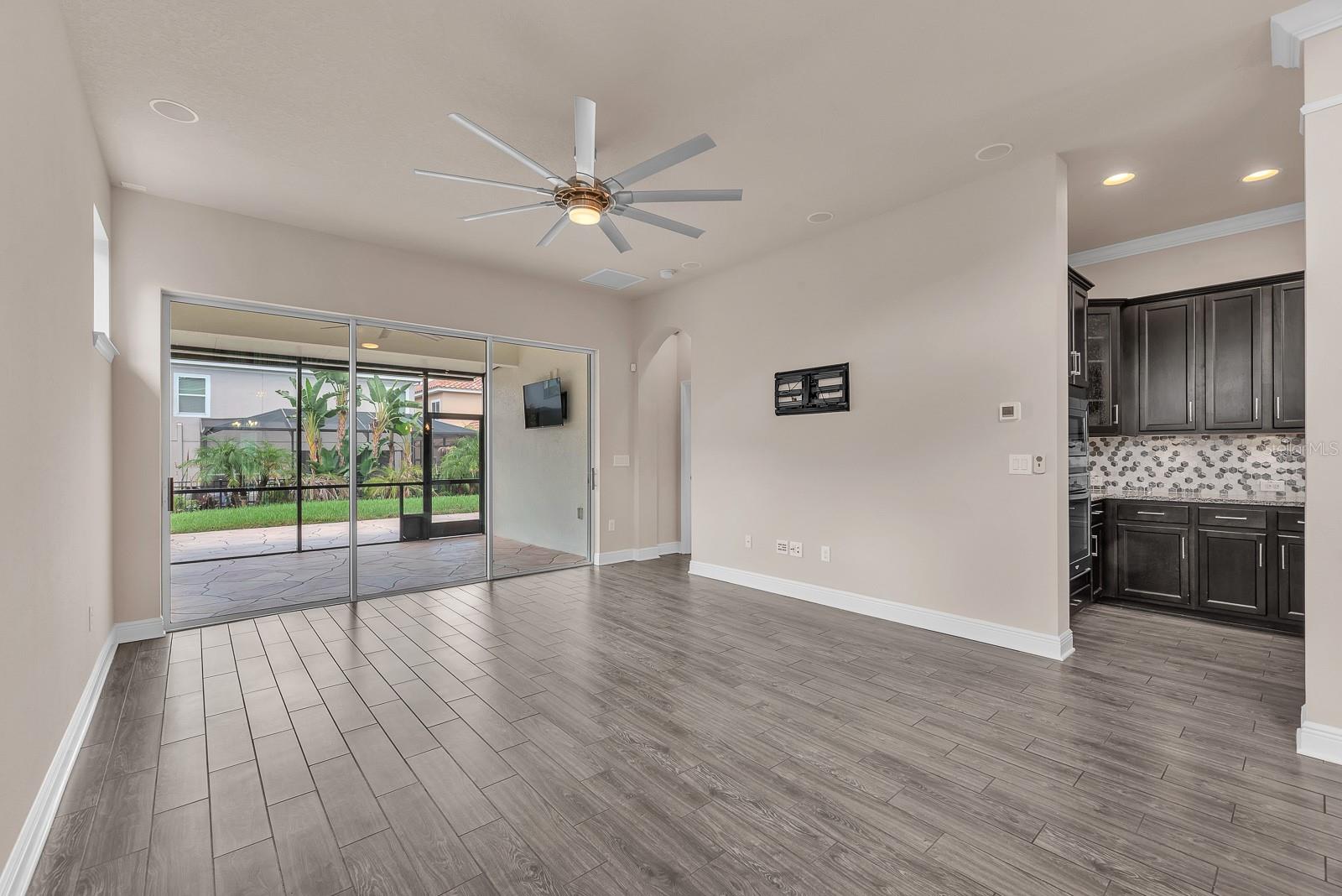 14116 NATURES RESERVE DR