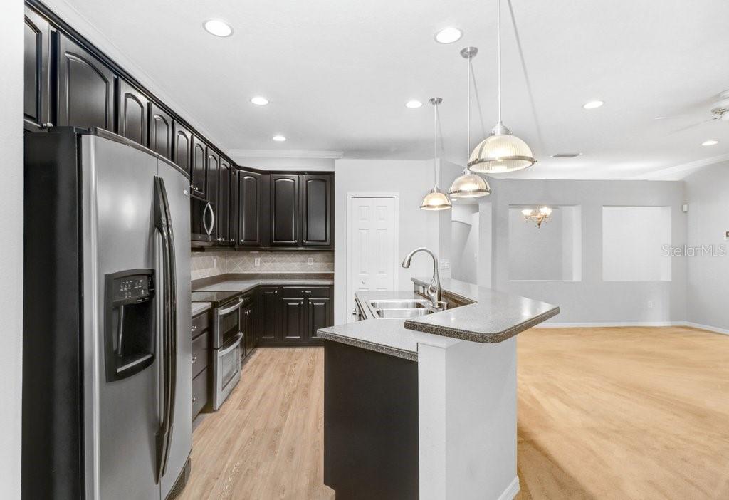 1161 EMERALD HILL WAY