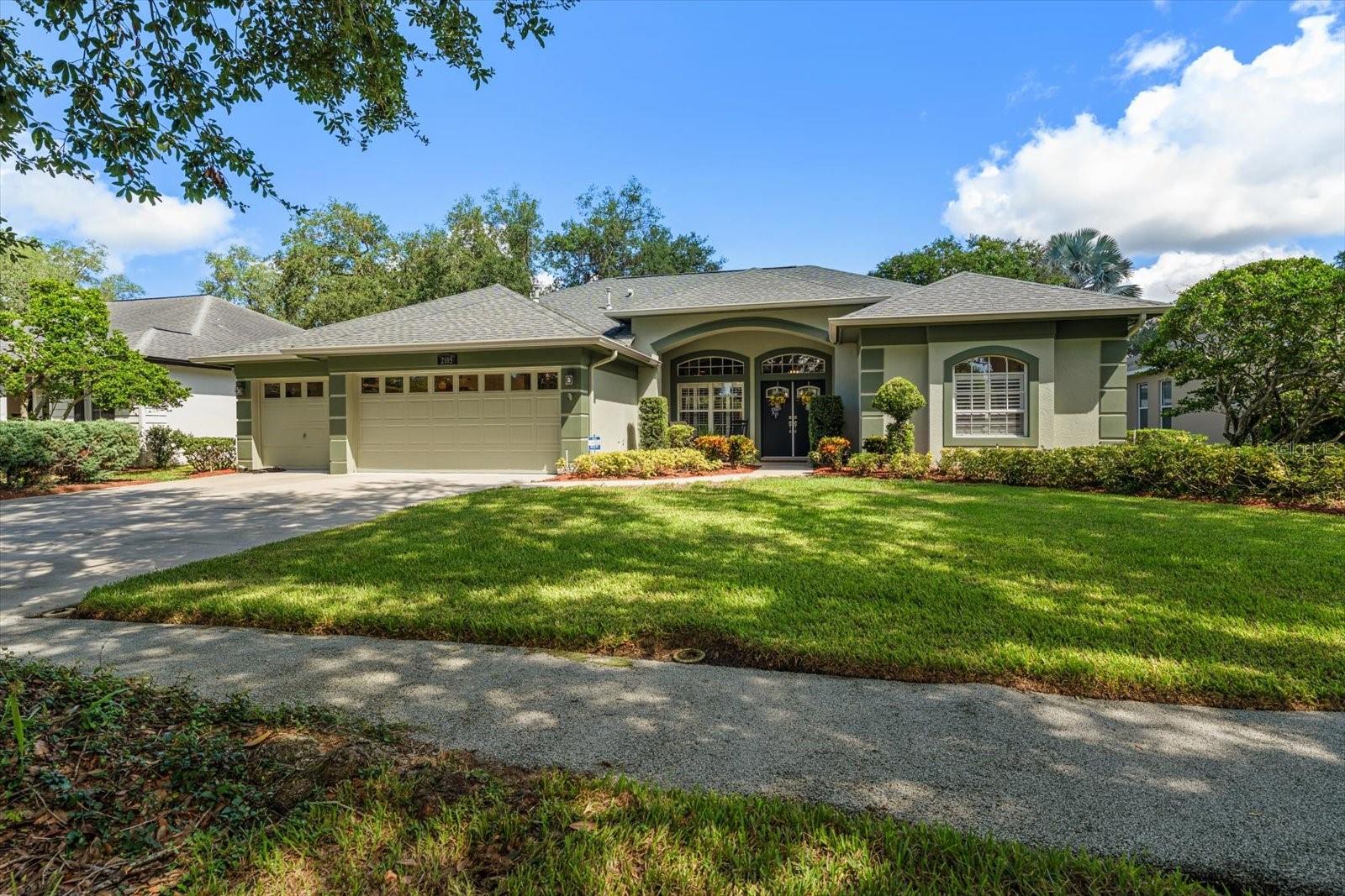 2105 Boot Lake Cir, Tampa