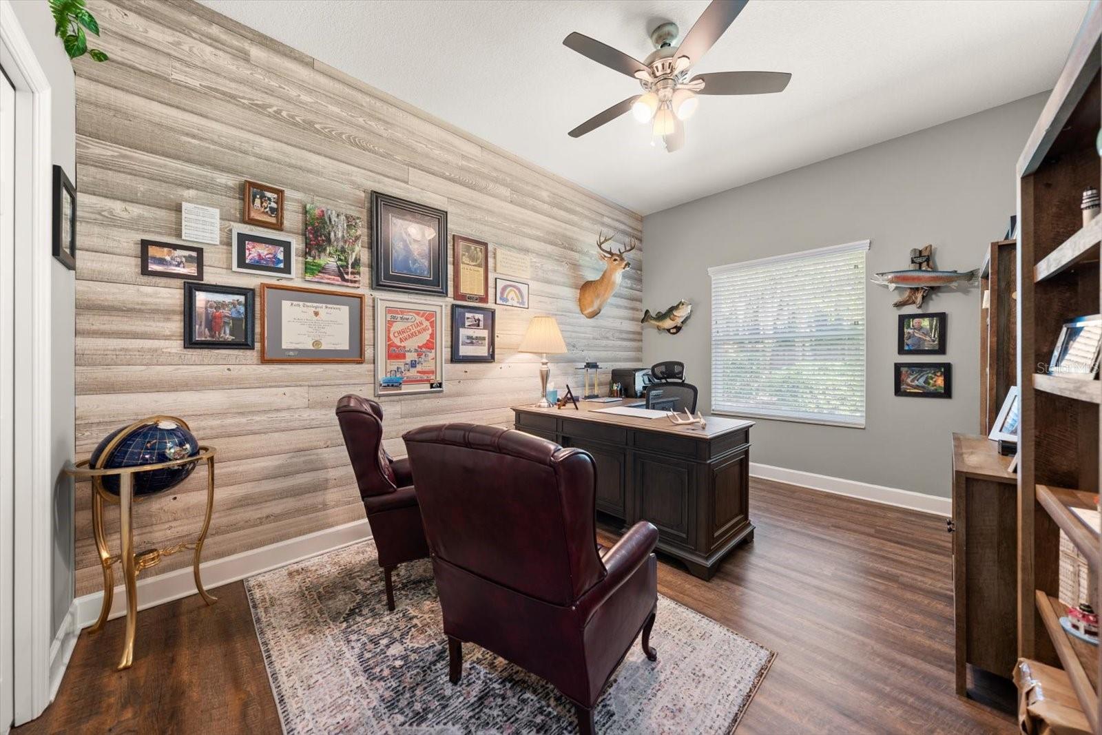 2105 BOOT LAKE CIR