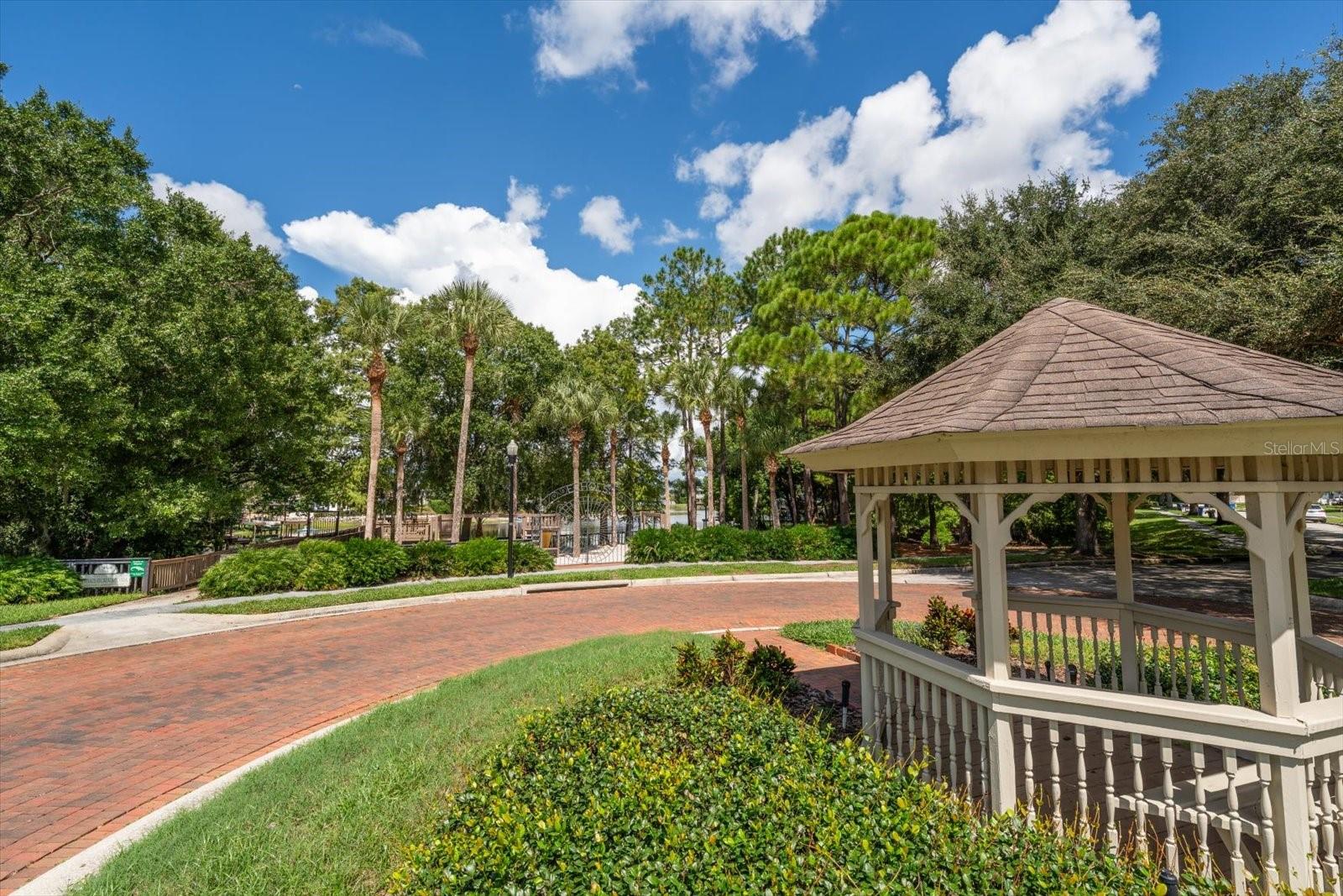2105 BOOT LAKE CIR