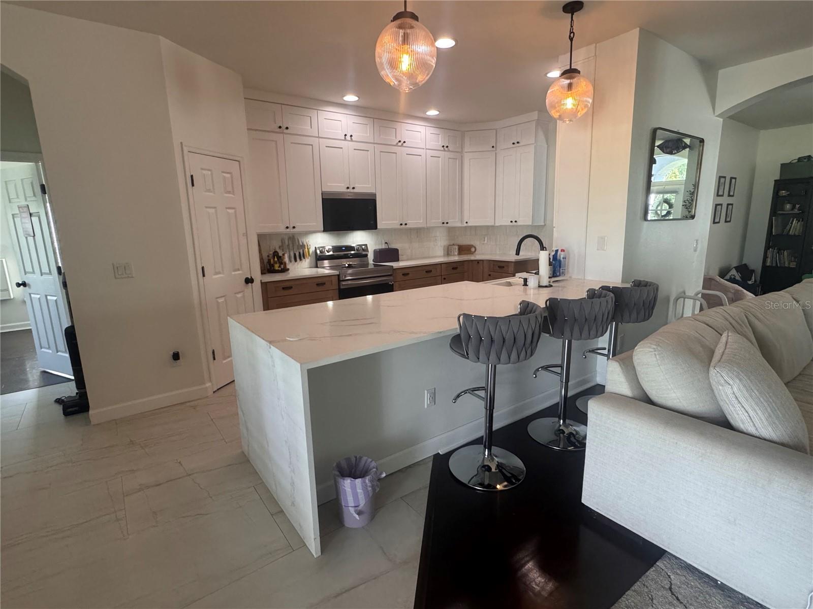 1322 EMERALD HILL WAY