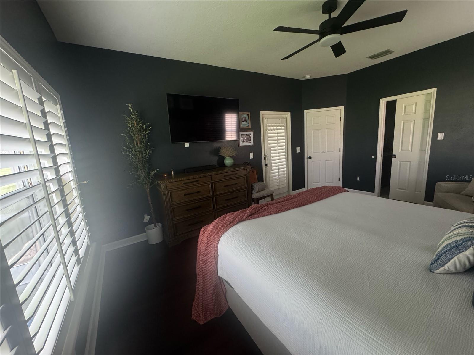 1322 EMERALD HILL WAY