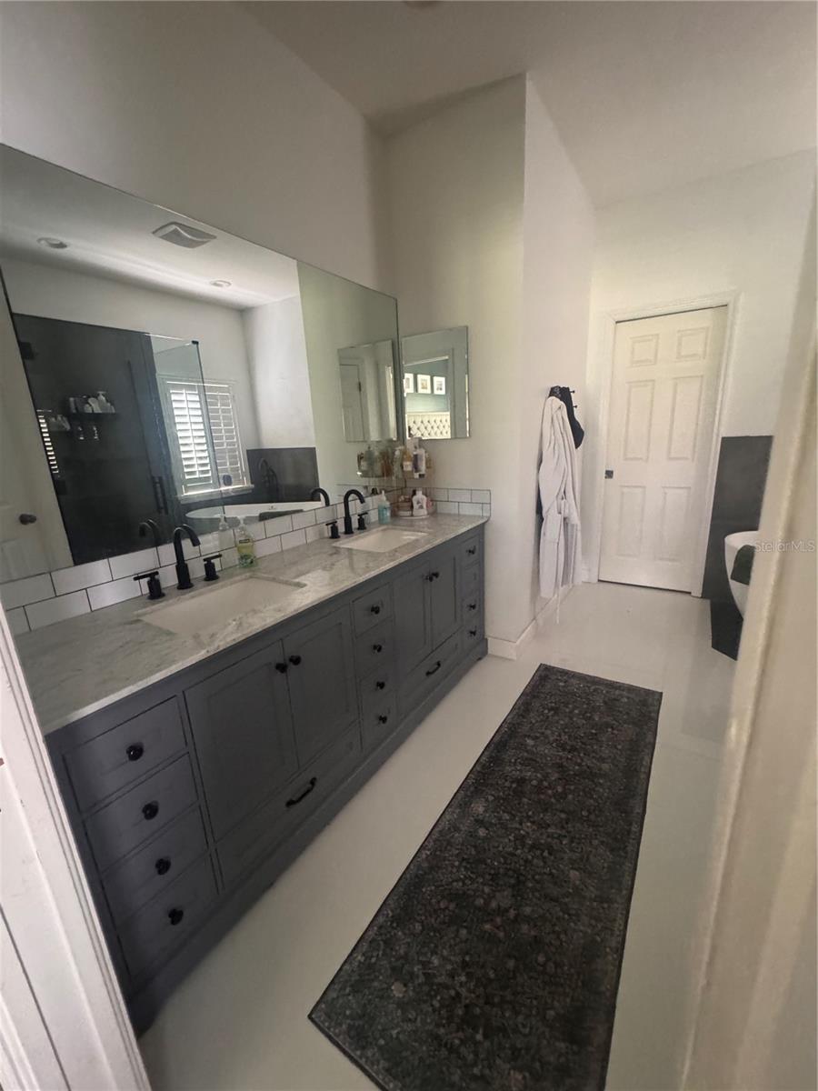 1322 EMERALD HILL WAY
