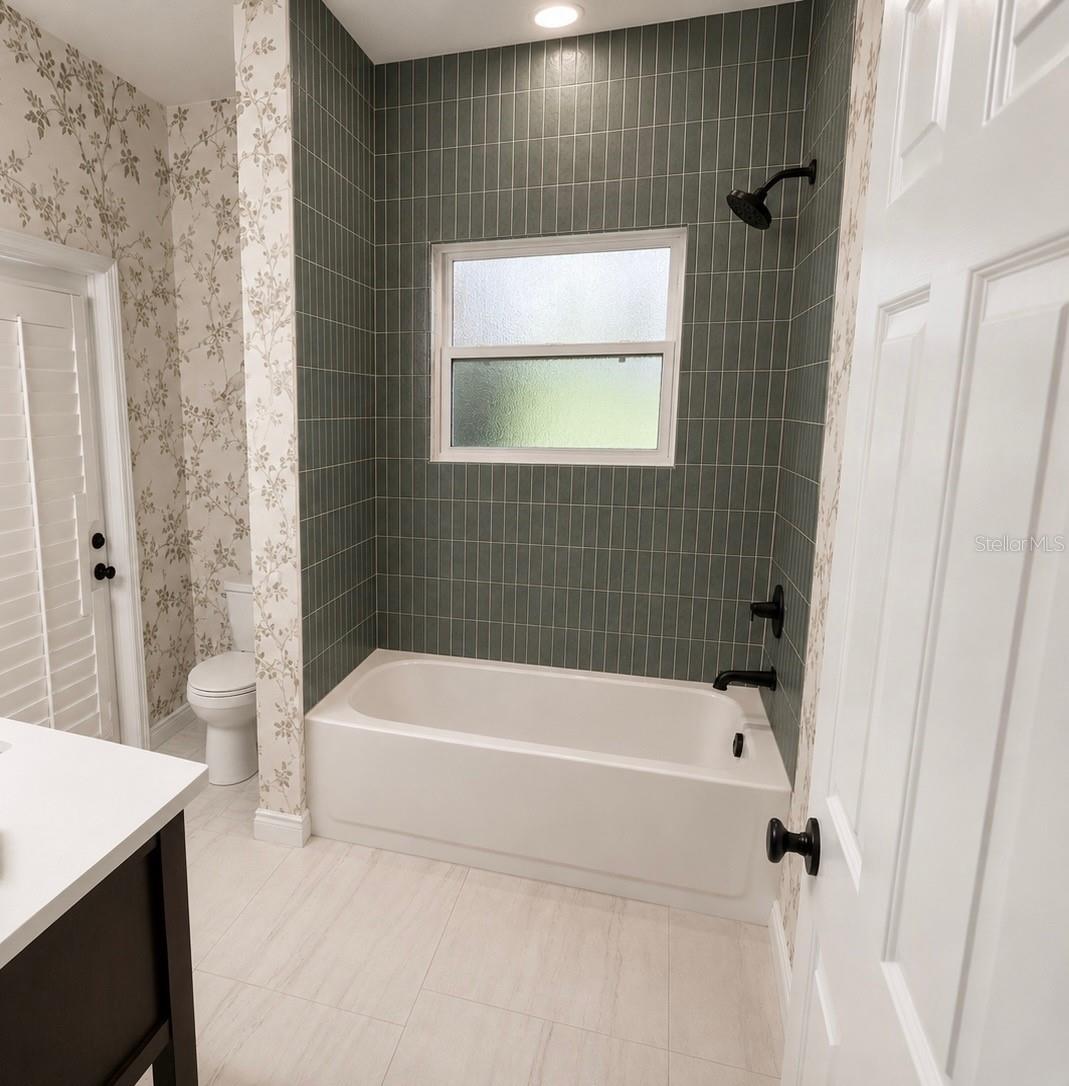 1322 EMERALD HILL WAY