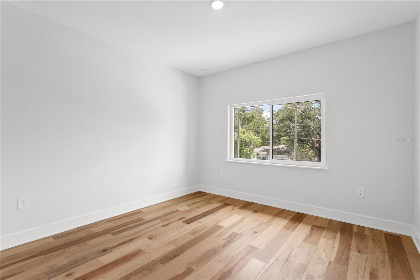 3605 W BAY AVE