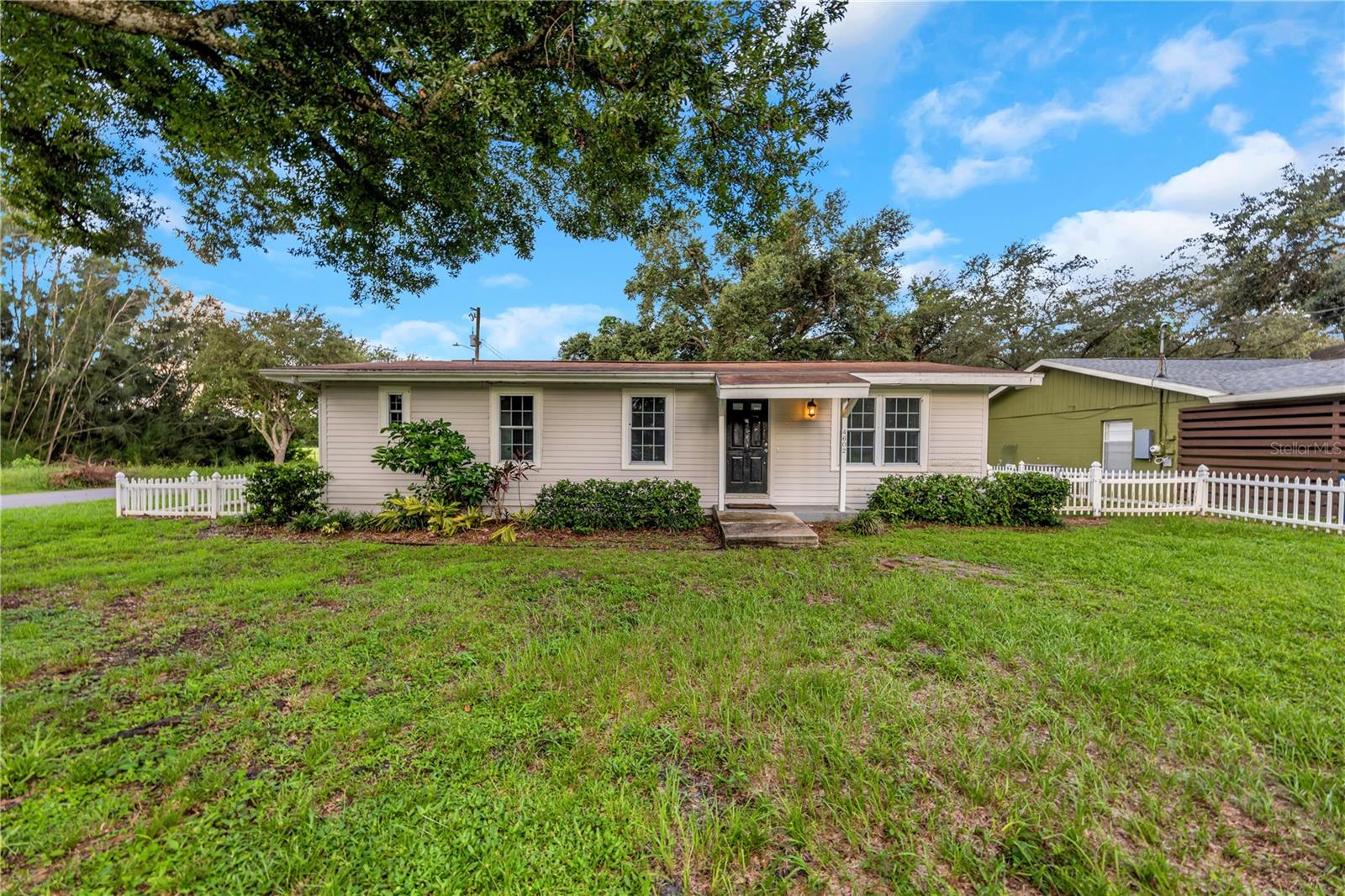 4602 W Chisholm St, Tampa