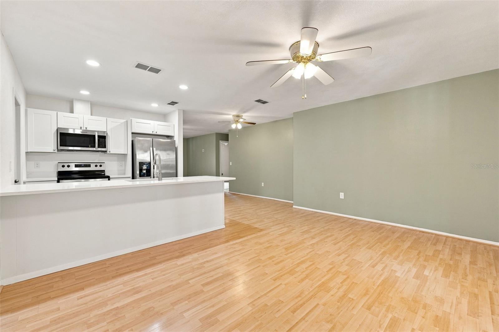 4331 SWALLOWTAIL DR