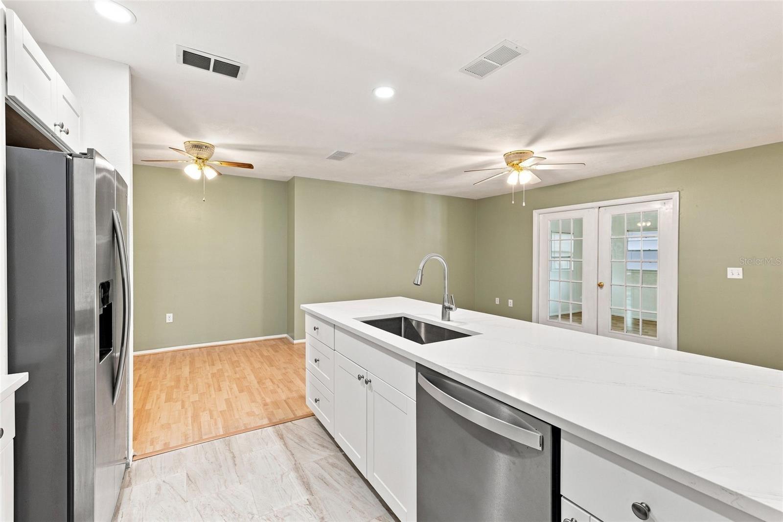 4331 SWALLOWTAIL DR