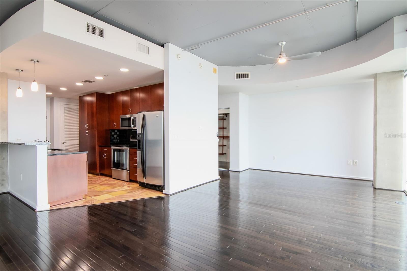 777 N ASHLEY DR #2608