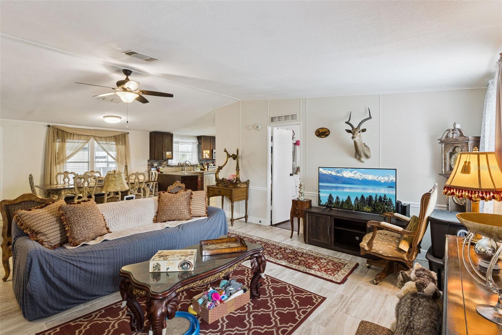 6141 ZEPHYR RIDGE DR